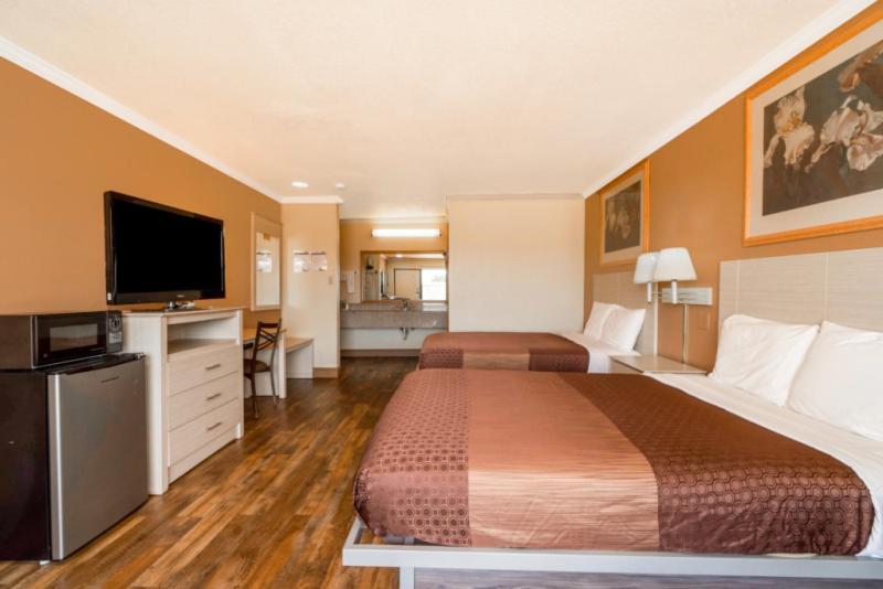 لا غرانغ River Valley Motor Inn المظهر الخارجي الصورة